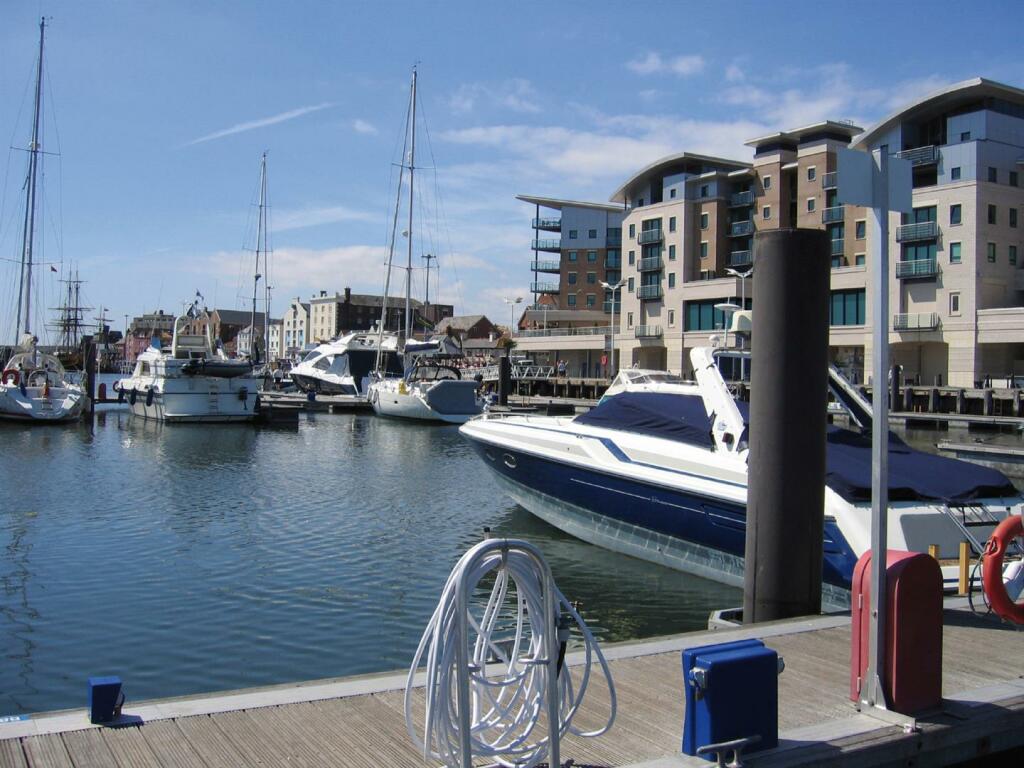 Dolphin_Quays.jpg