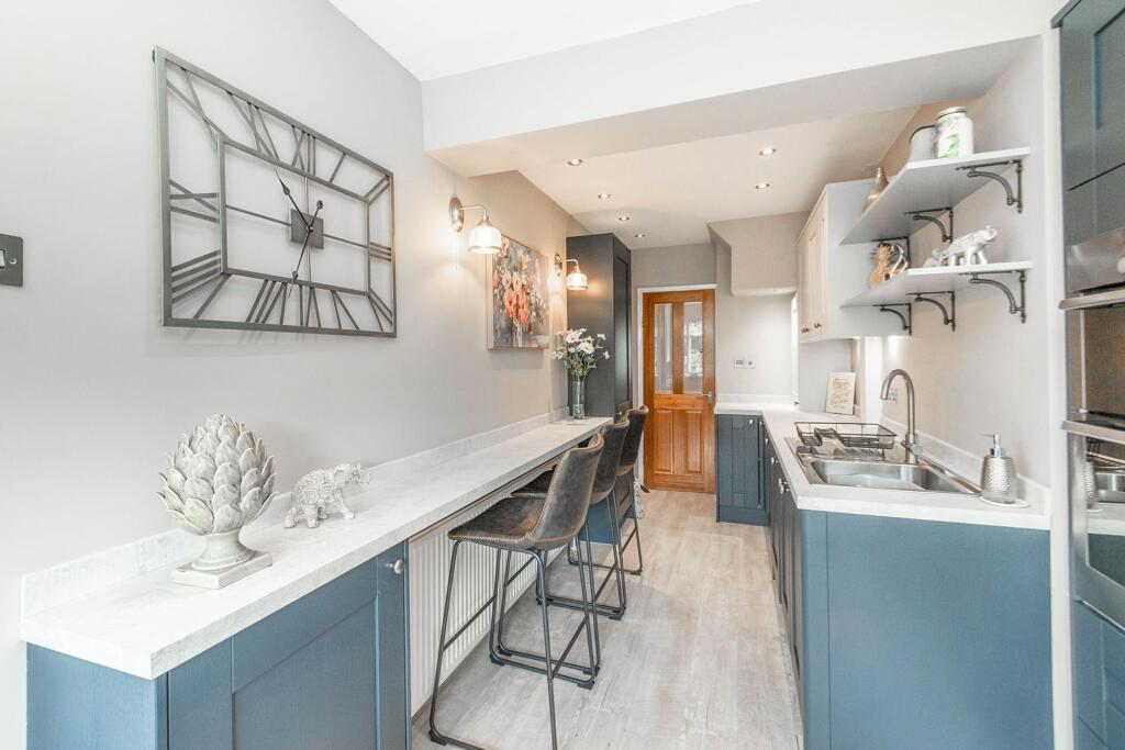 LIVING ROOM, KITCHEN AND DINER