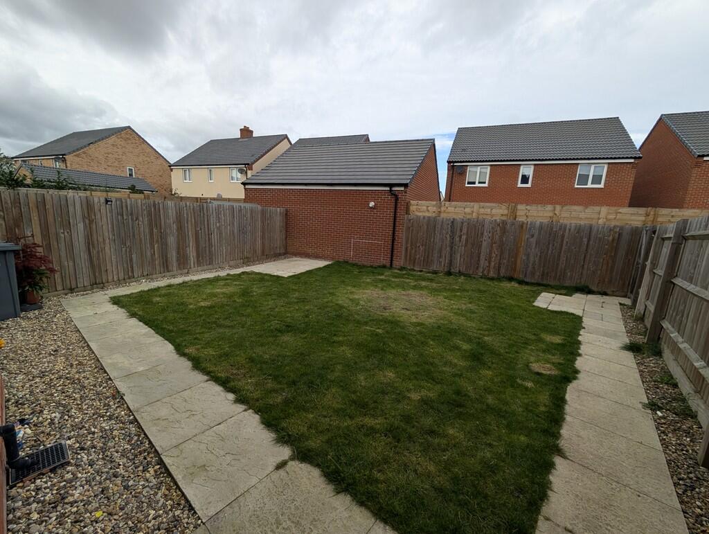 PXL_20251028_1325...