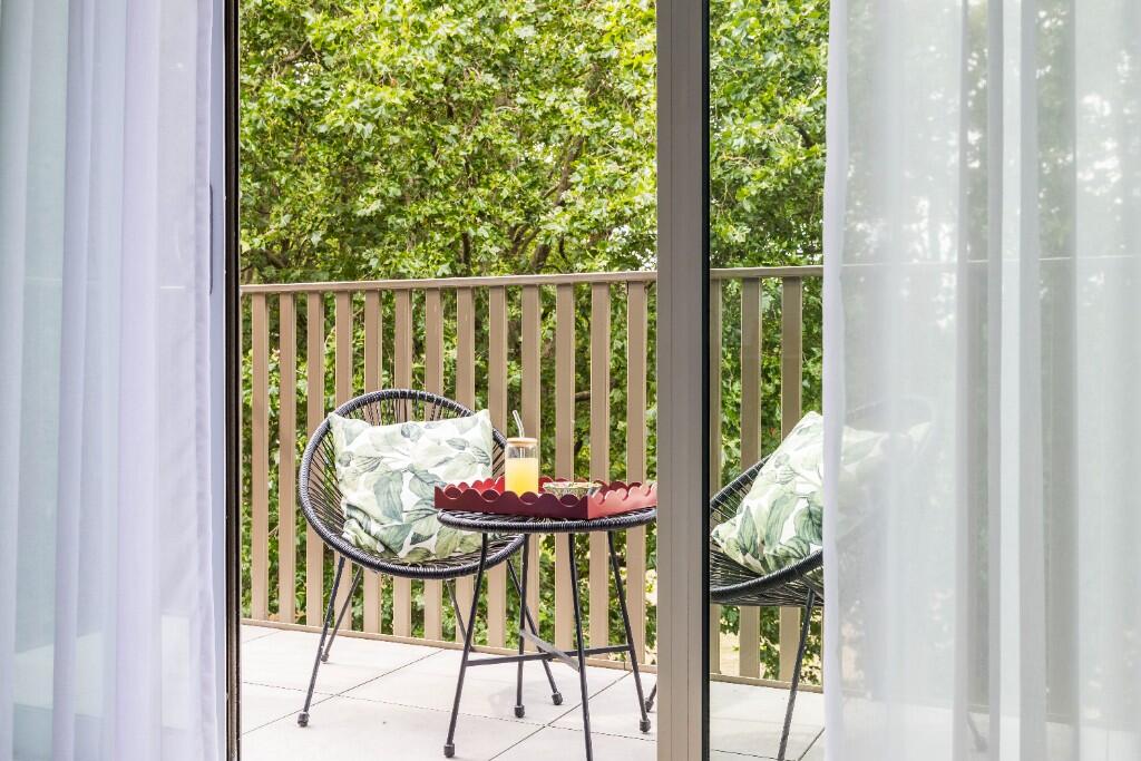 Example balcony