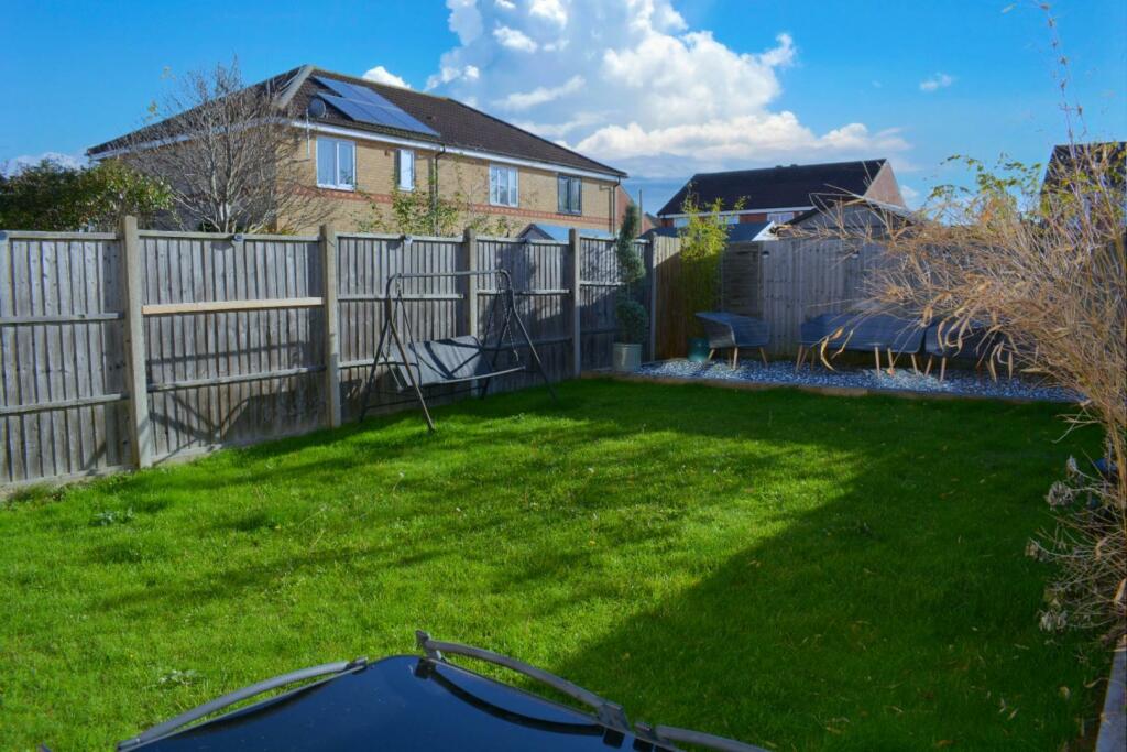 Rear Garden Alt.jpg