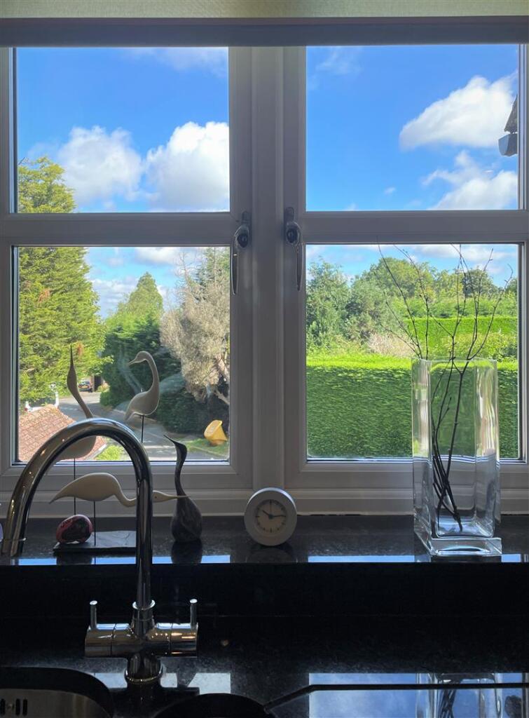 Open-Plan Kitchen/Living Room