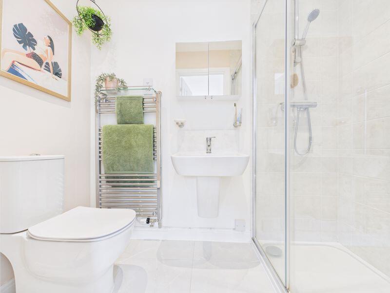 Ensuite