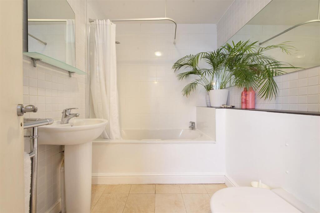 51068 Hi res (8).jpg