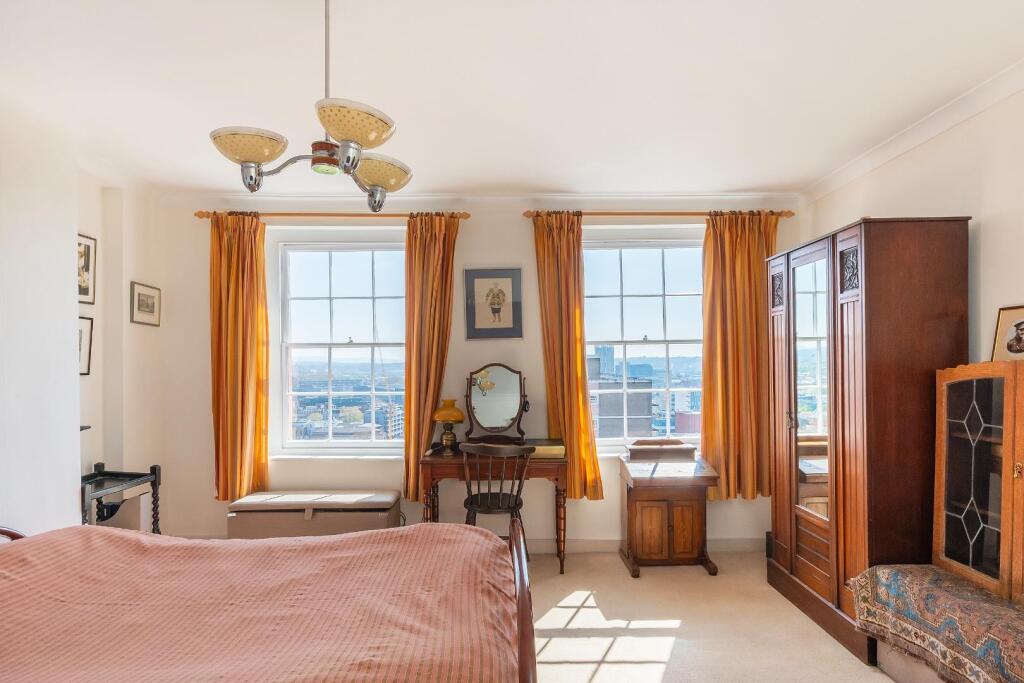 1S2PKN - Bedroom M.jpg