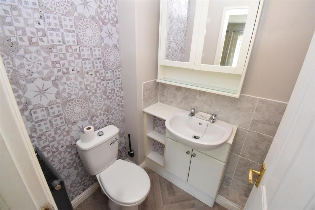 En-suite shower room