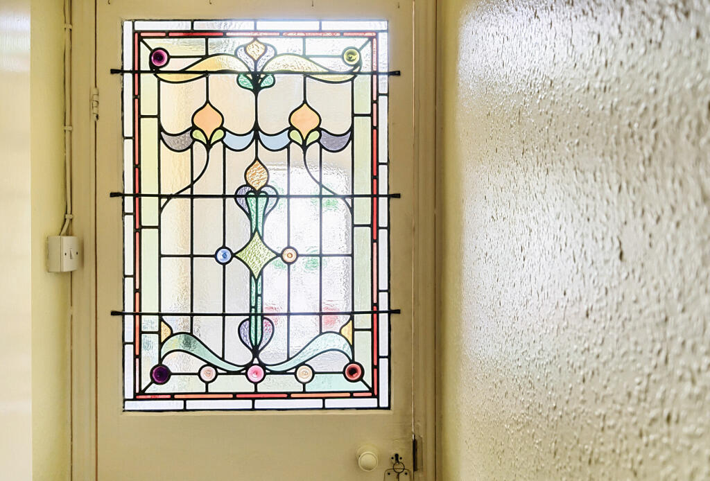 15-6823446a33289-...