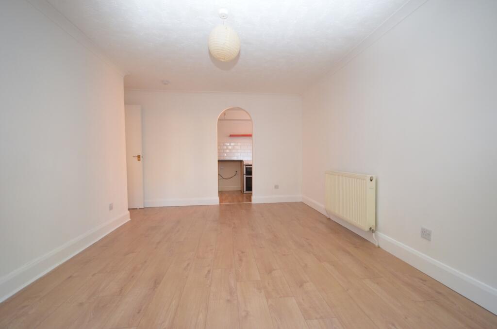 Living room 3