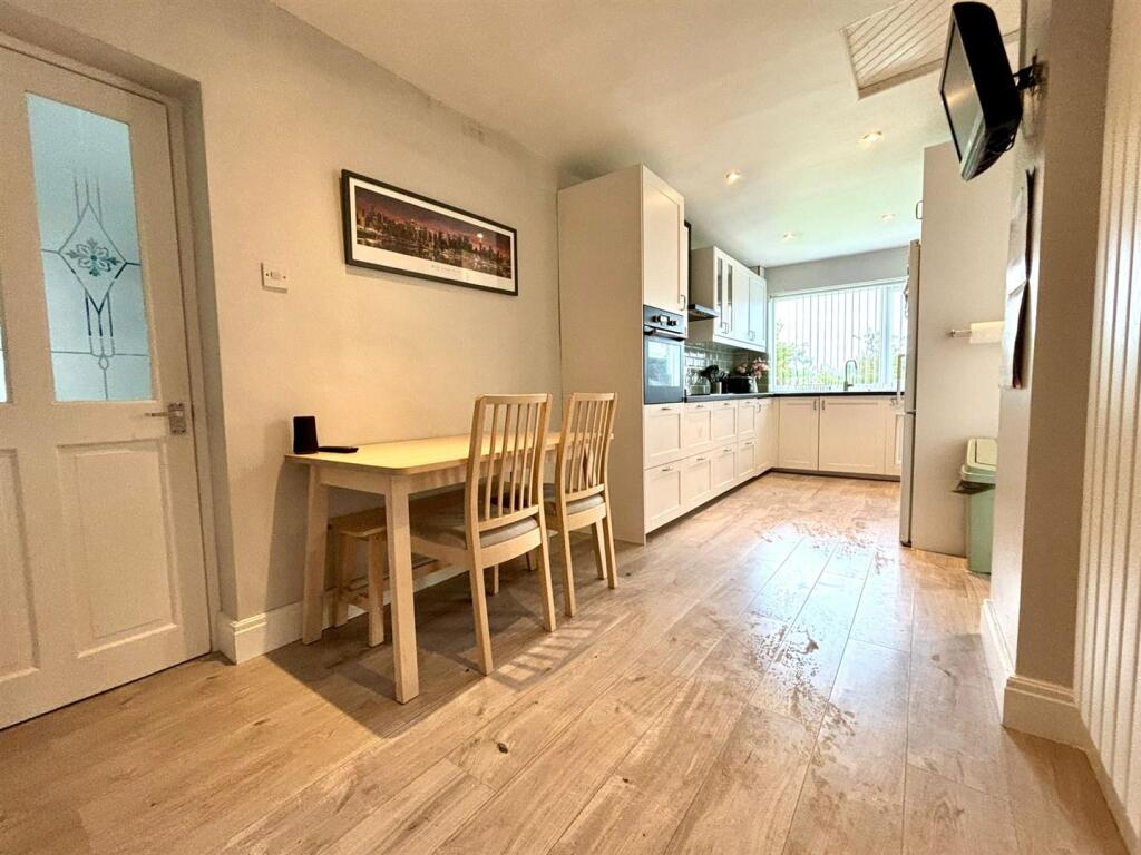 WhatsApp Image 2024-08-12 at 14.59.51 (10).jpeg