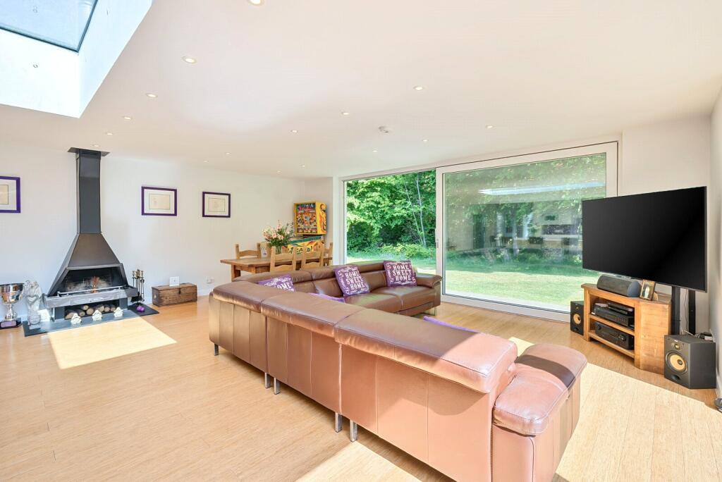 Kitchen/Sitting Room