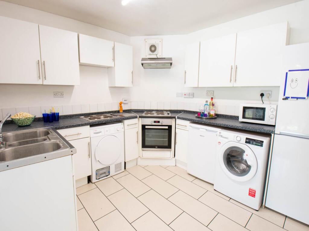 24_DR_Canterbury_stu