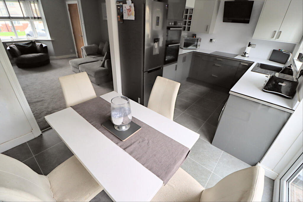 Kitchen / Diner