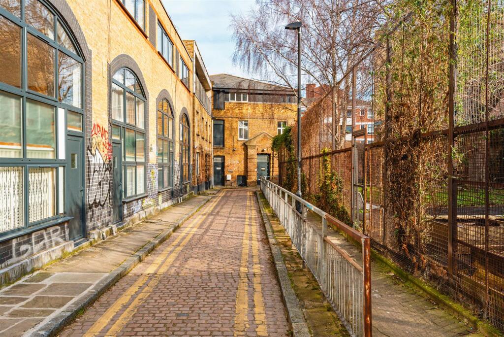 Shacklewell Street