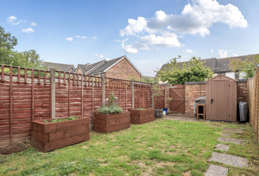 1346682-6-68b7171...