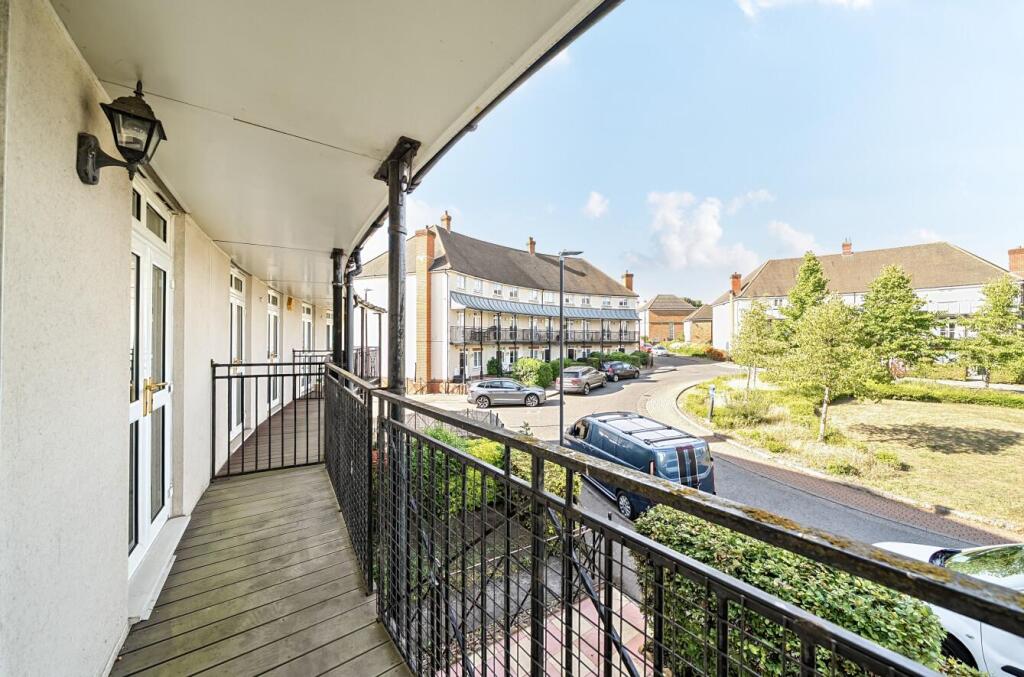 Davidson Frost-Wellings, DFW, Lady Aylesford Avenu