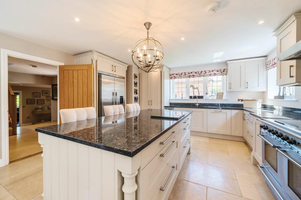 Kitchen/Dining Room/ Snug
