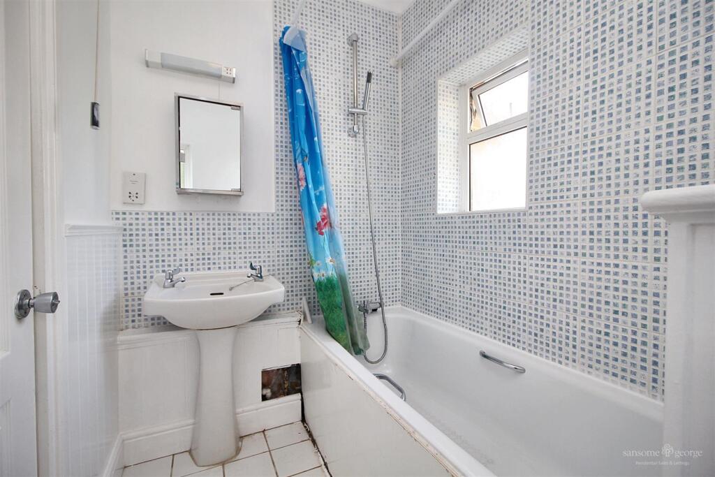 Ground Floor Bathroom