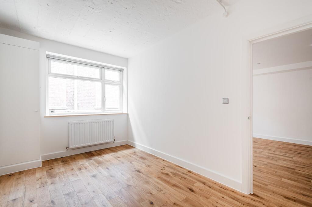 Sclater St 9395 F1  8.jpg
