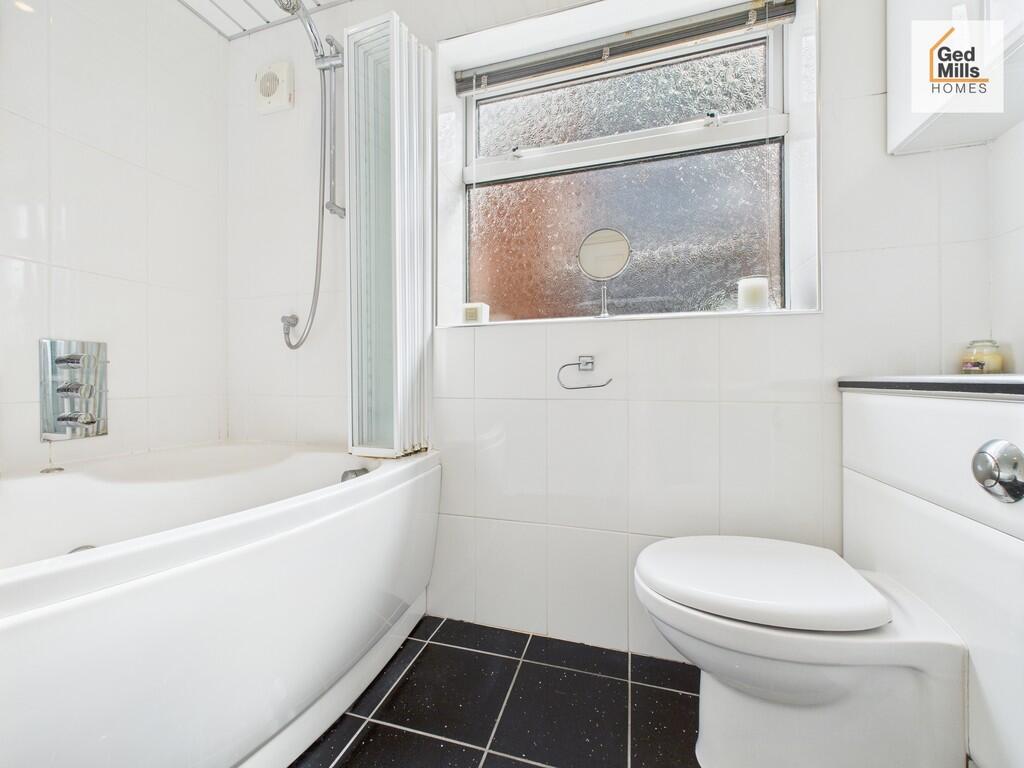 CAM04261G0-PR0063...