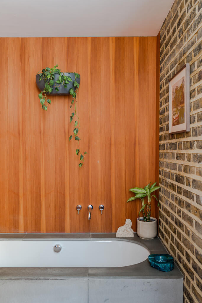 270676 - 6A Basing Court-10.jpg