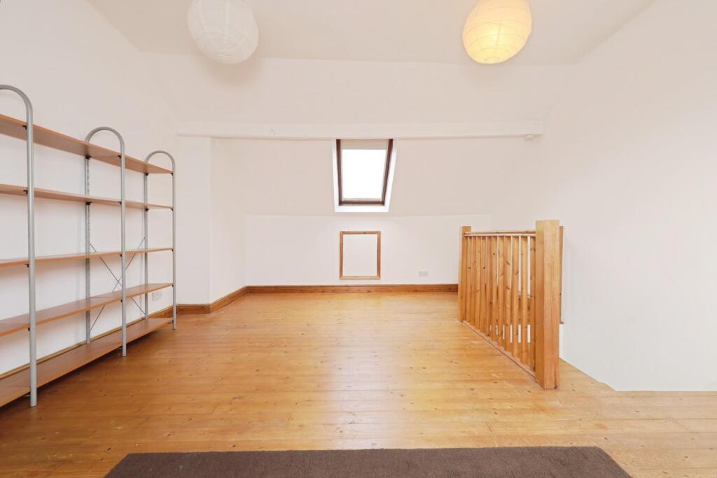 BEDROOM NO.3