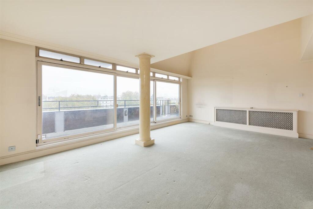 Flat 20 Fordie House Hi-2.jpg