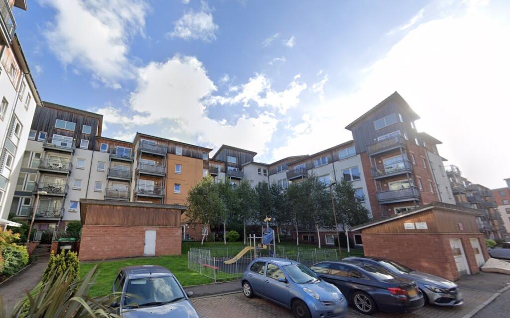 albion_front_marketing