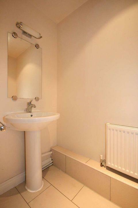 Ground Floor WC 2