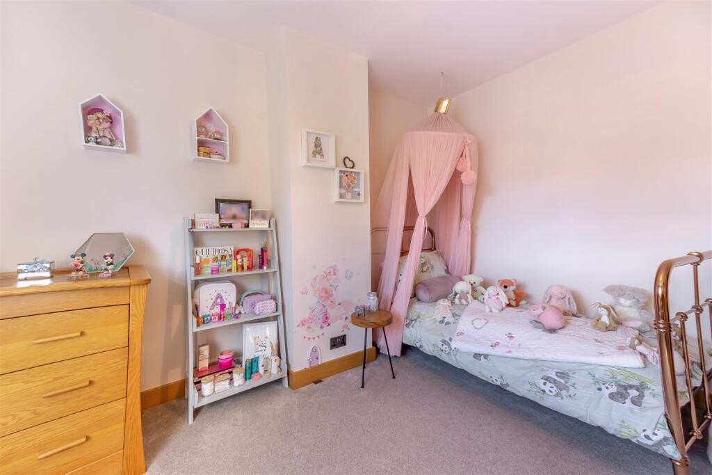 8666143-interior27.jpg