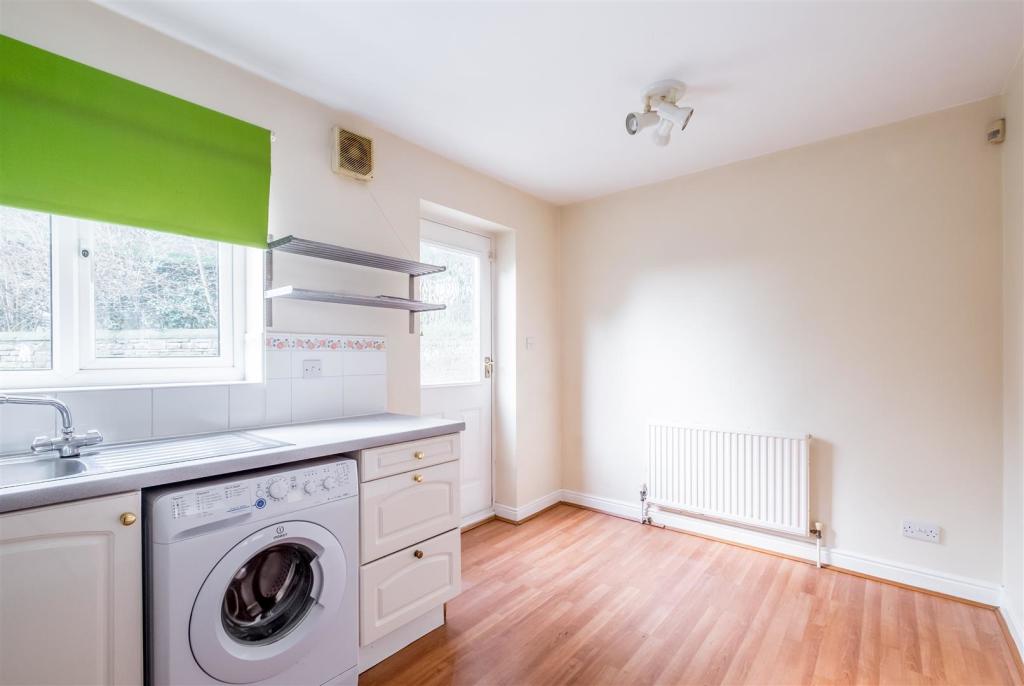 Dining kitchen