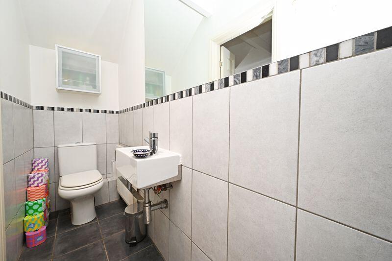 Ensuite Shower Room 