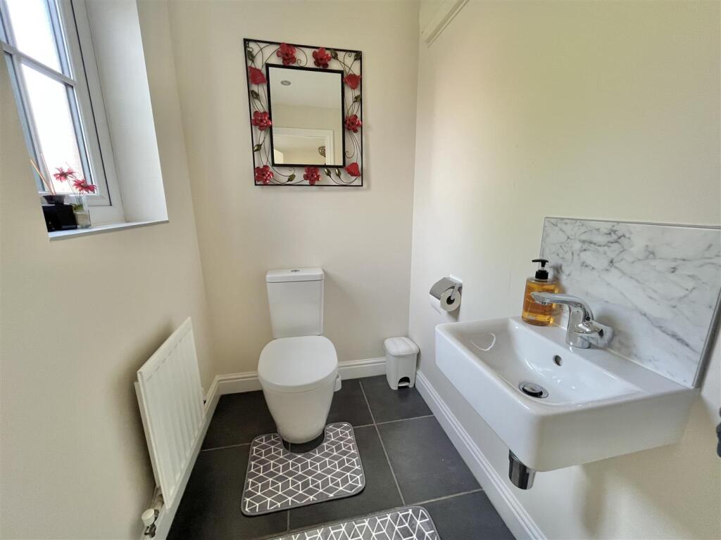 Ground Floor WC