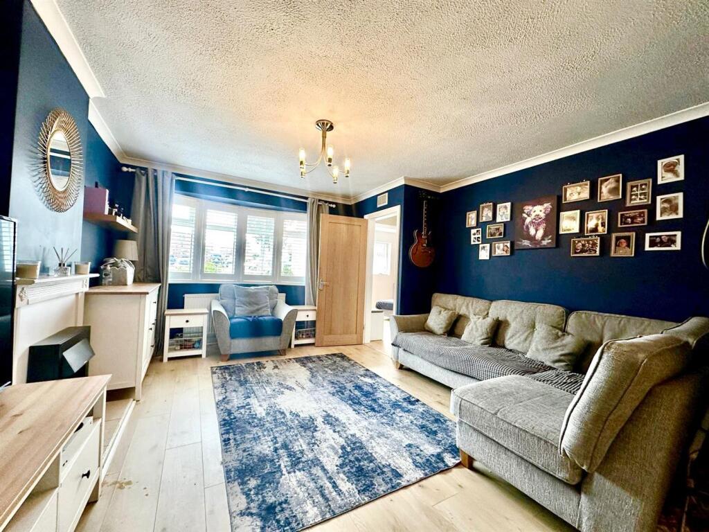 WhatsApp Image 2025-07-31 at 17.09.52_34f8aa2d.jpg