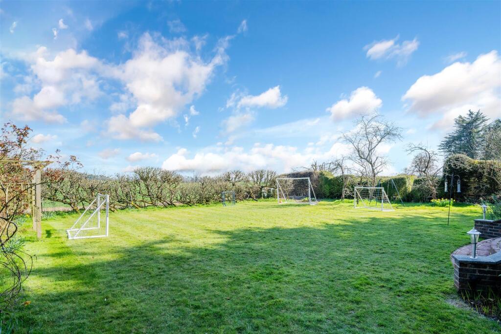 PEBBLECOMBE LEA (20).jpg