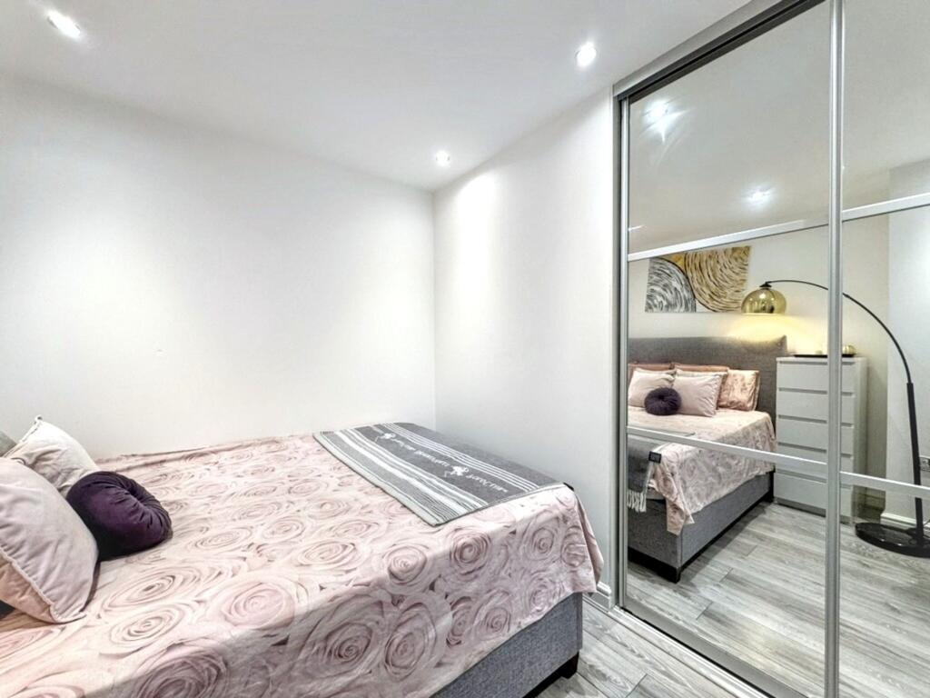 Double bedroom