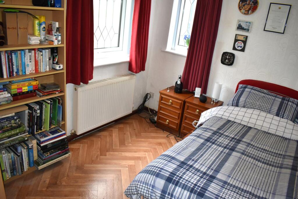 2nd Bedroom