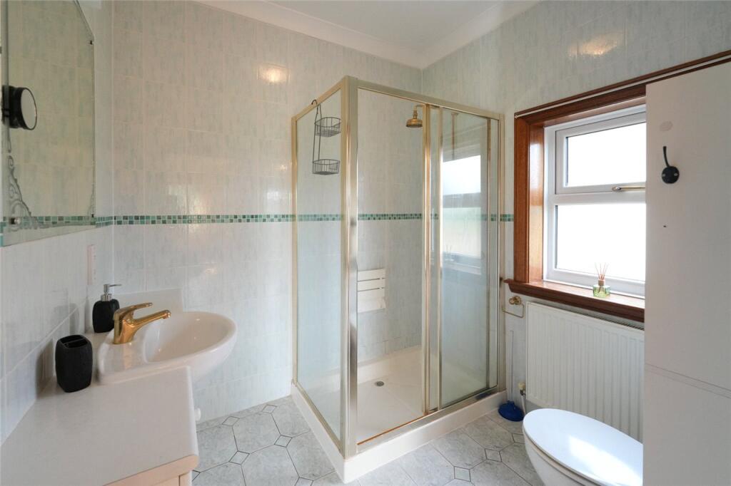 House Shower Rm