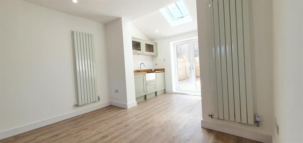 Open Plan Kitchen/Lounge