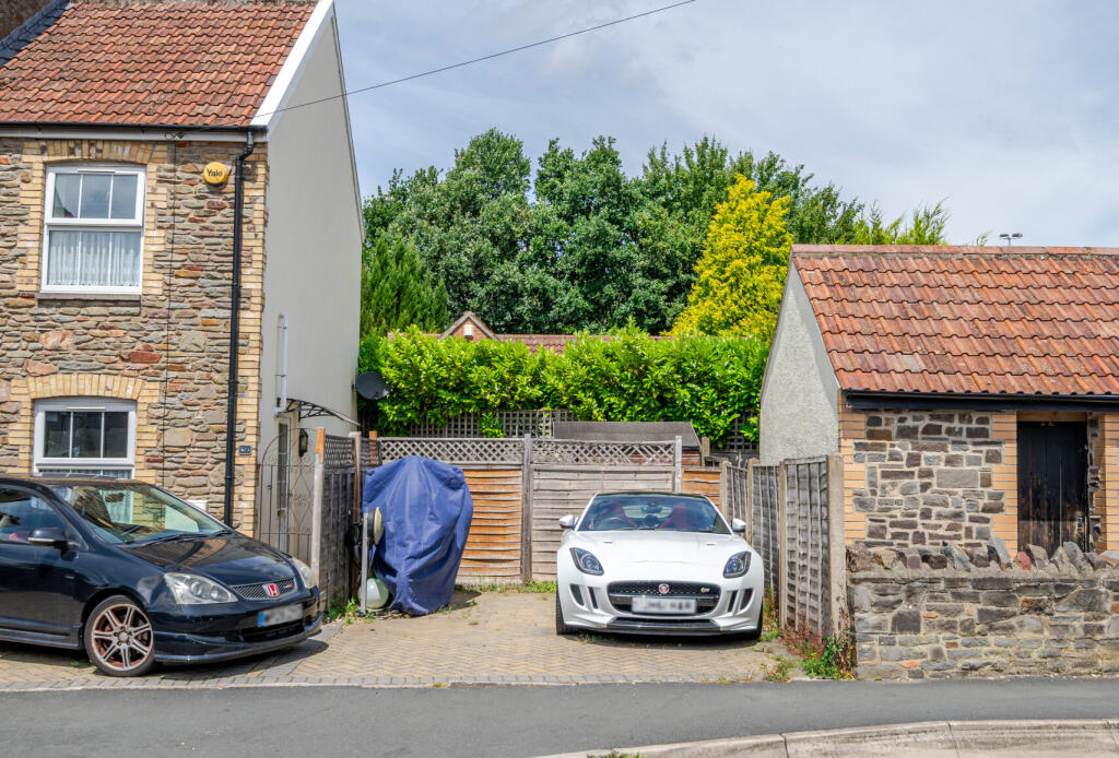 1313132-24-685e8c...