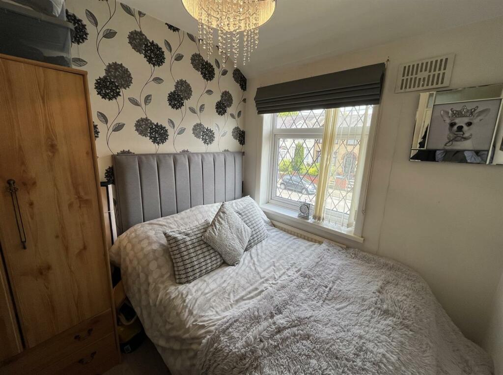 Browning Road, Bedroom