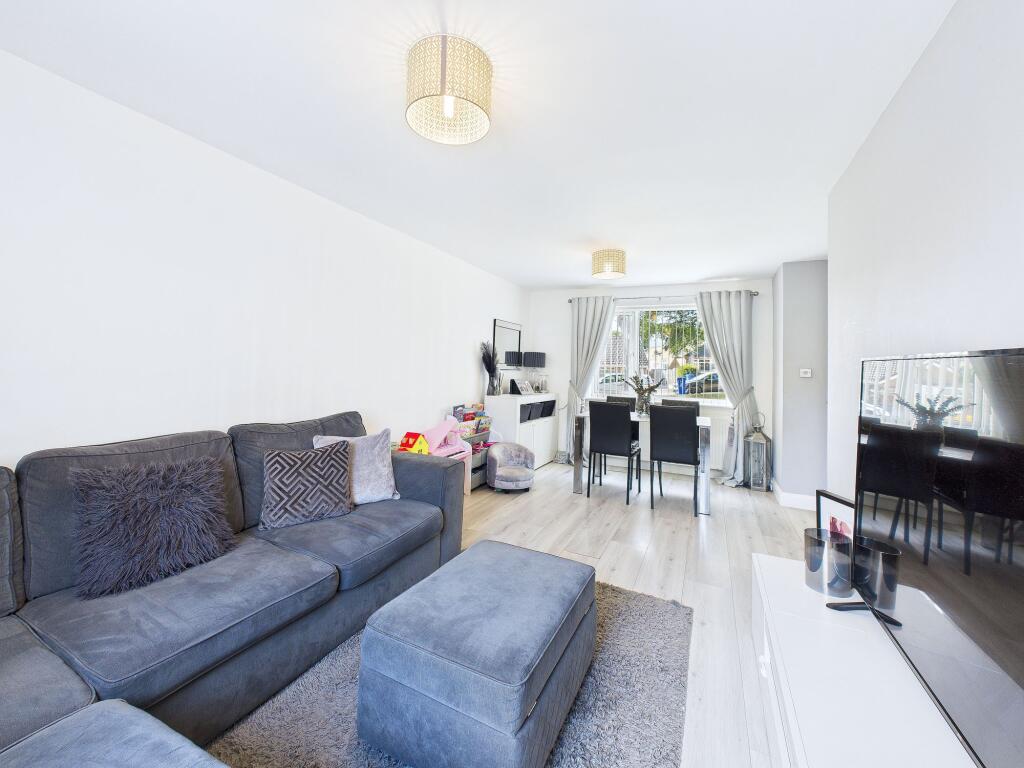 Living/Dining Room