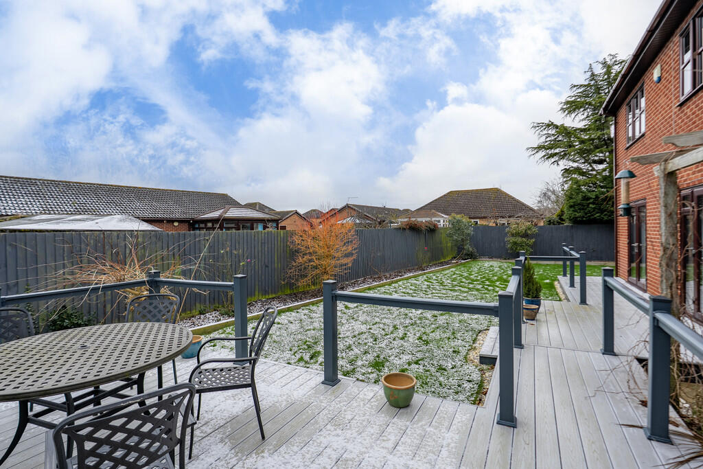 Garden 6 
