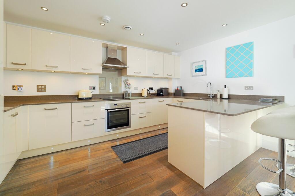 Court Road, Hythe, CT21