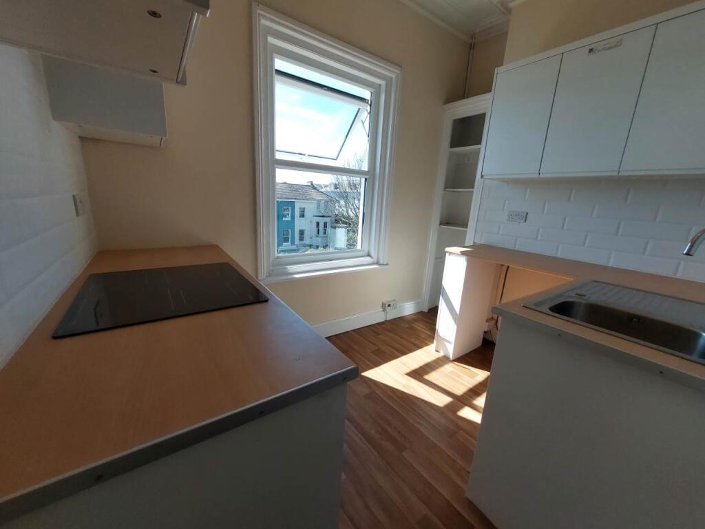 Kitchen2