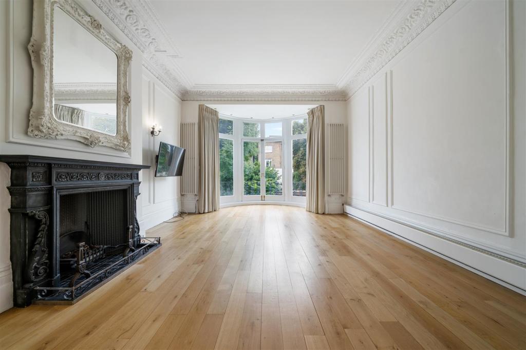 17B Belsize Square NW3 4HT-7.jpg