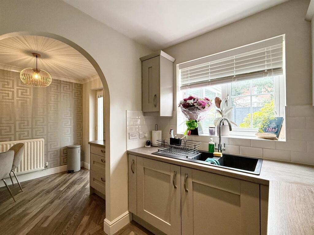 IMG_4777 (Large).JPG