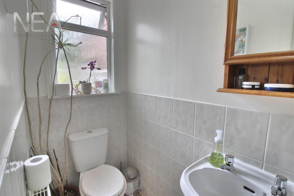 Downstairs shower room