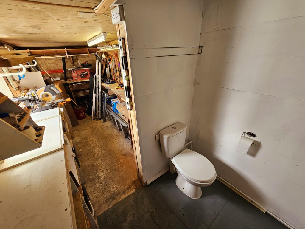 ab52c246-cfde-4be5-a010-4f4f0aa40238