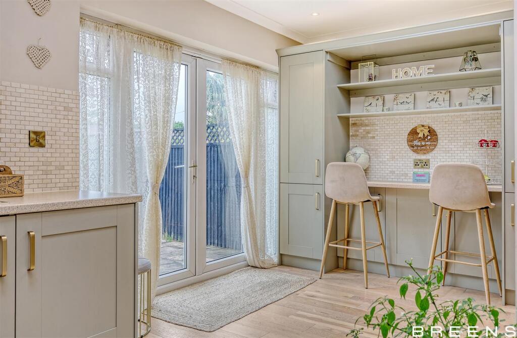 img_1947_25 copy.jpg