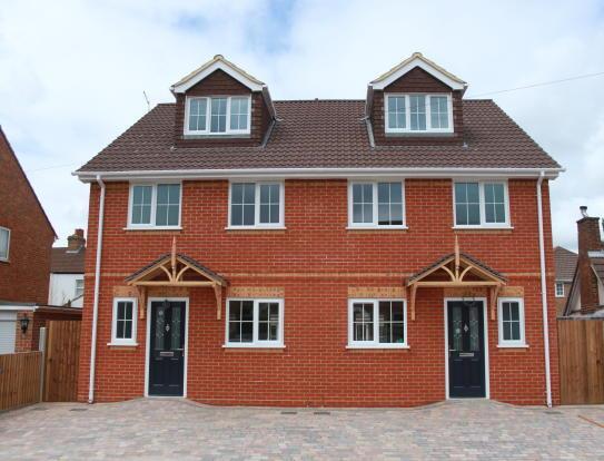 6 Windsor Rd Farnborough (11).JPG